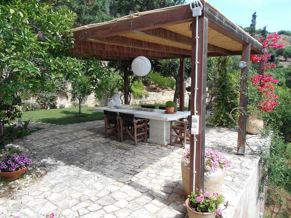 Villa Vollard With Amazing View Pool Heraklion  Exterior photo